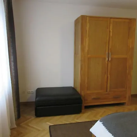 Daire Home Apartments *