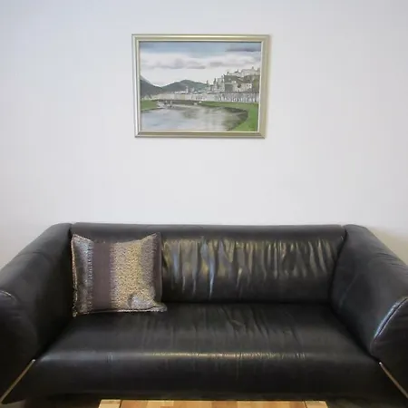Daire Home Apartments